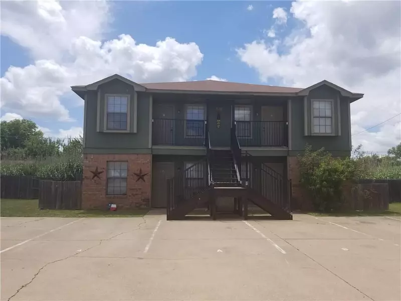 506 Kings Way Drive #C, Mansfield, TX 76063