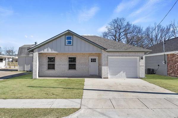 801 Sayle Street, Greenville, TX 75401