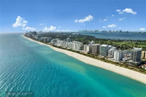 Miami Beach, FL 33140,5825 Collins Ave  #PH2N