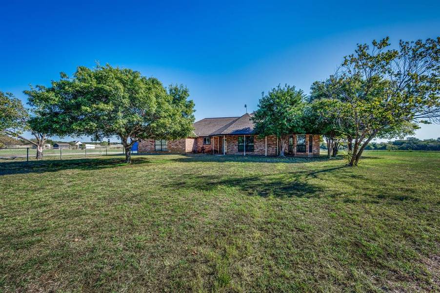 1311 Greathouse Road, Waxahachie, TX 75167