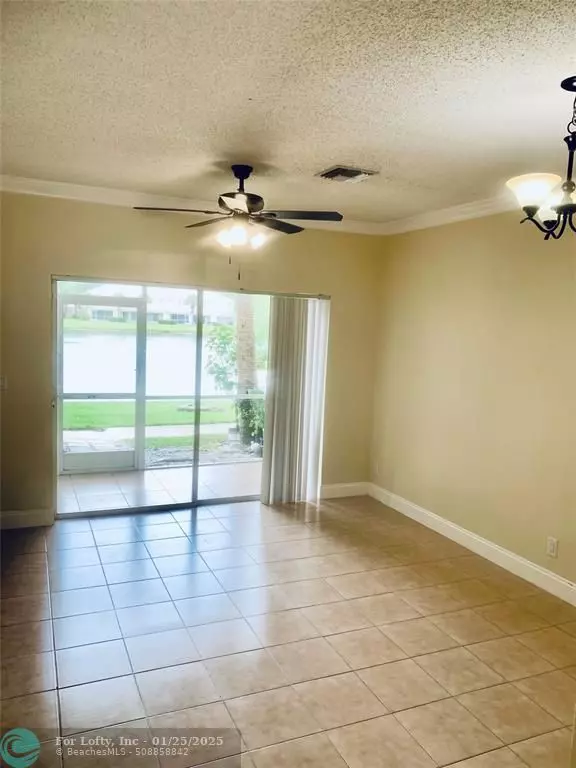 West Palm Beach, FL 33417,4960 Palmbrooke Circle