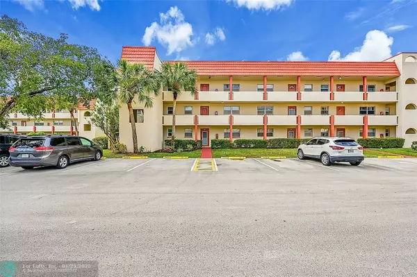 Sunrise, FL 33322,2931 Sunrise Lakes Dr  #301