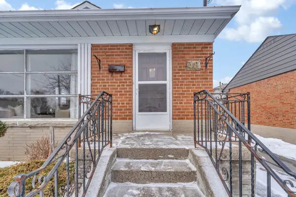 Toronto E04, ON M1K 3M7,48 Merrian RD