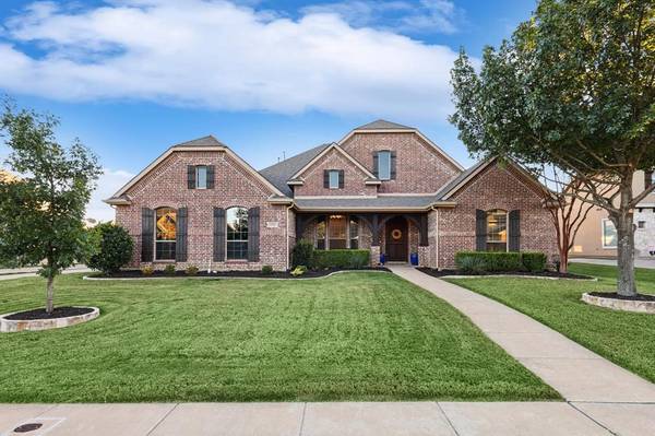 708 Crater Lake Circle, Keller, TX 76248