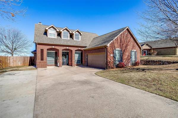 2117 Trace Ridge Drive, Weatherford, TX 76087