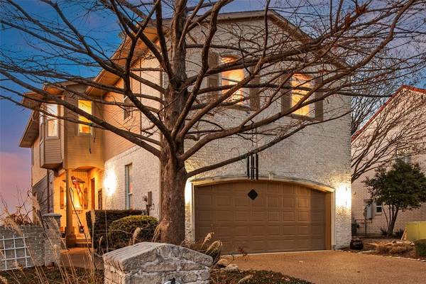 10 Intrepid Circle, Rockwall, TX 75032