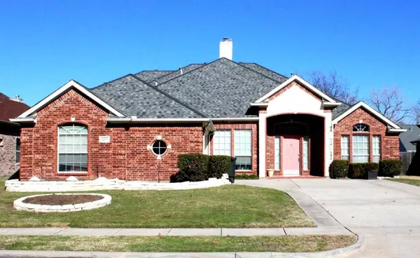 4409 Grassy Glen Drive, Corinth, TX 76208