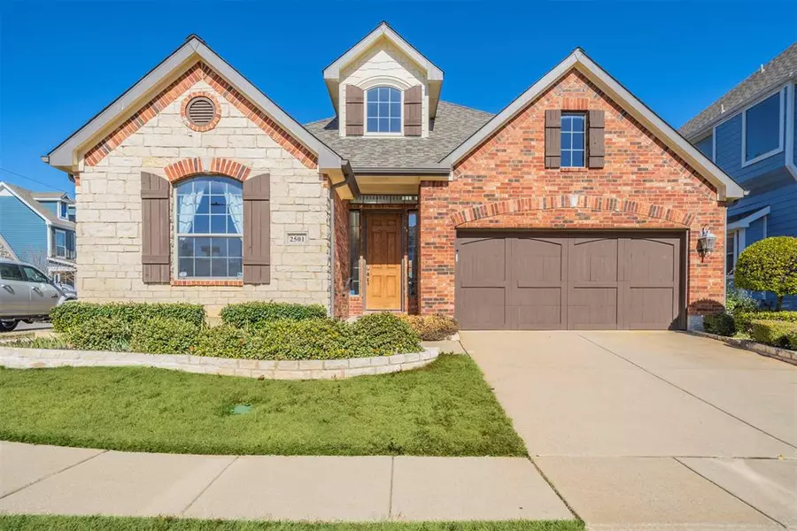 2501 Kodiak Circle, Euless, TX 76039