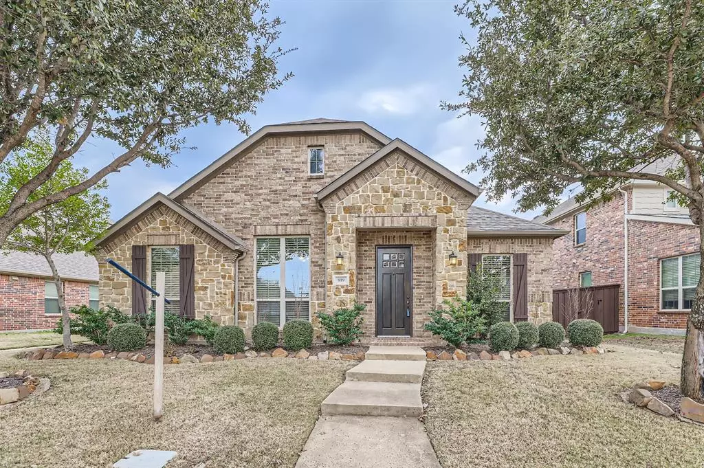 Allen, TX 75013,919 Cougar Drive