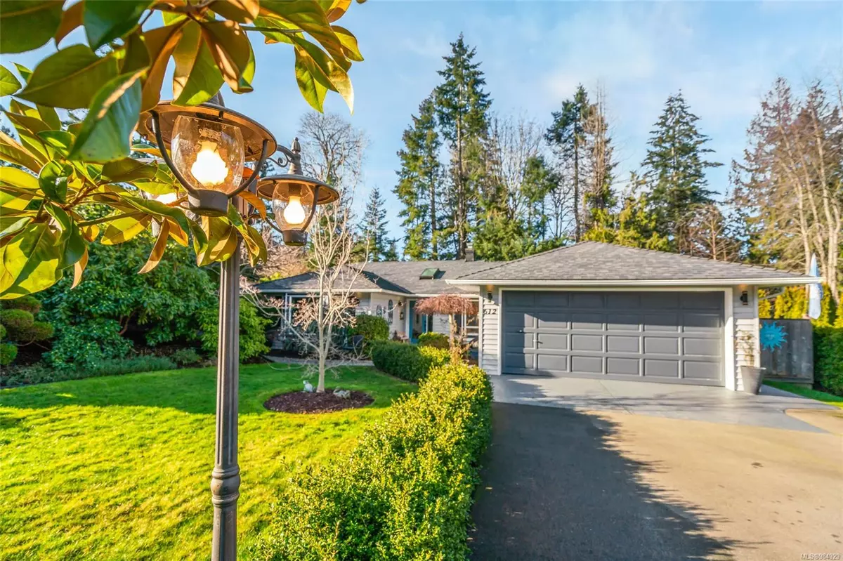 Qualicum Beach, BC V9K 1C4,612 Nassau Cres