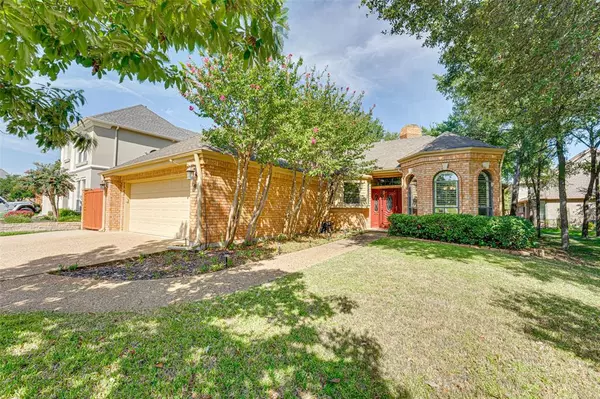 22 Winding Creek Trail, Garland, TX 75043