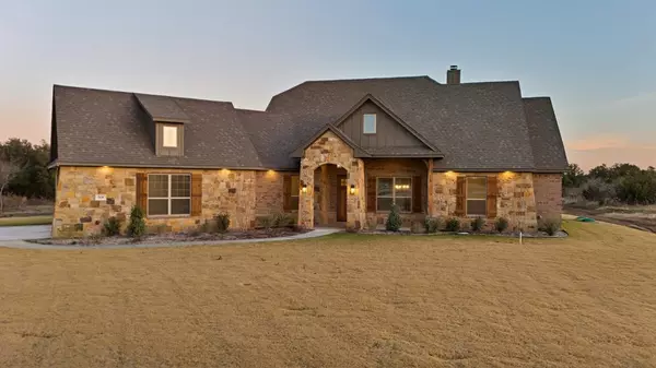 568 Aermotor Loop, Weatherford, TX 76085