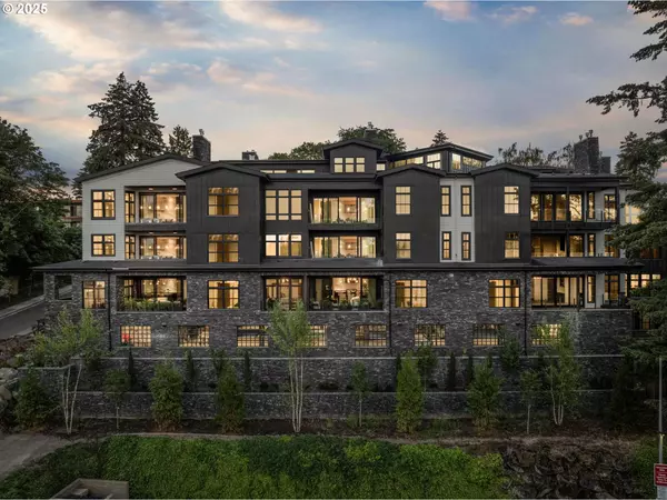 21 D AVE #1, Lake Oswego, OR 97034