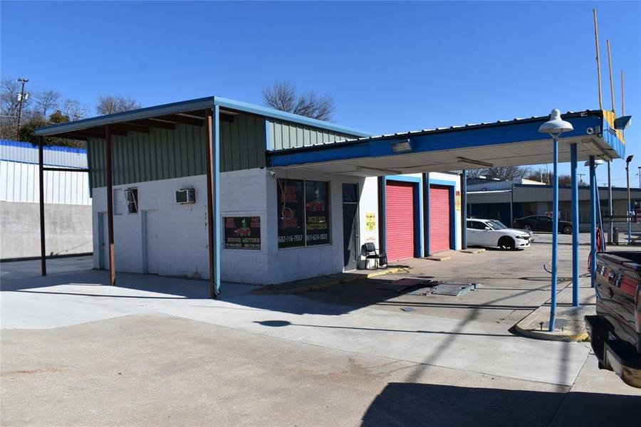 2824 Jacksboro Highway, Fort Worth, TX 76114