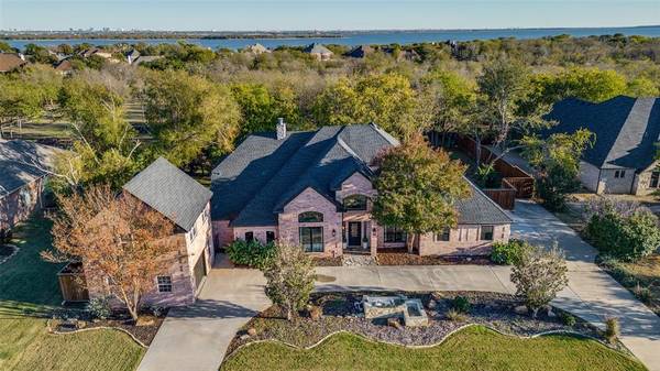 650 Melody Lane, Lakewood Village, TX 75068