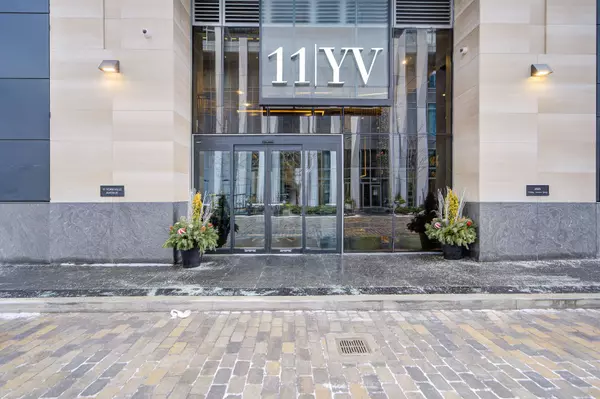 11 Yorkville AVE #1003, Toronto C02, ON M4W 1L2