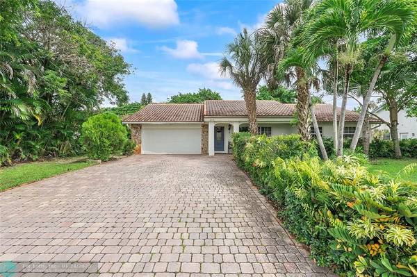 8233 NW 3rd Pl,  Coral Springs,  FL 33071