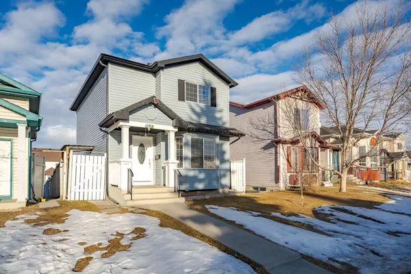 53 Martinbrook RD Northeast, Calgary, AB T3J3G2