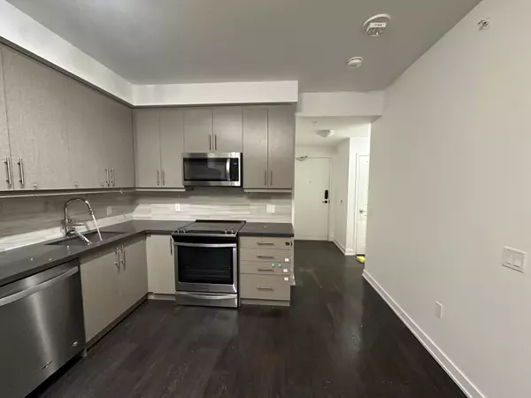 Richmond Hill, ON L4B 0H4,85 Oneida CRES #1405