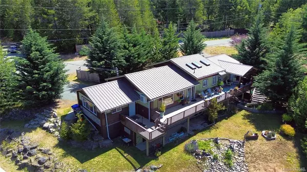 1695 Nahmint Rd, Qualicum Beach, BC V9K 2M8