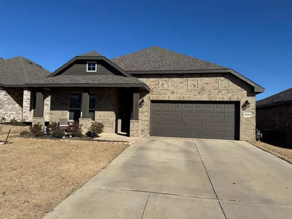 8204 Cheetah Path, Godley, TX 76044