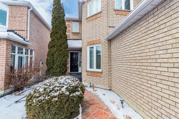 Pickering, ON L1V 6Y8,1446 Sandhurst CRES