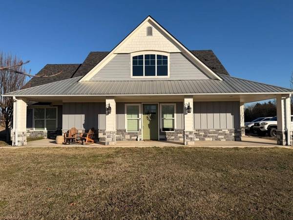 12266 N County Road 3570, Ada, OK 74820