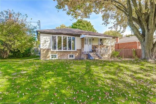 1239 De Quincy CRES, Burlington, ON L7P 1E2