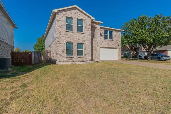 Fort Worth, TX 76036,512 Oriel Circle