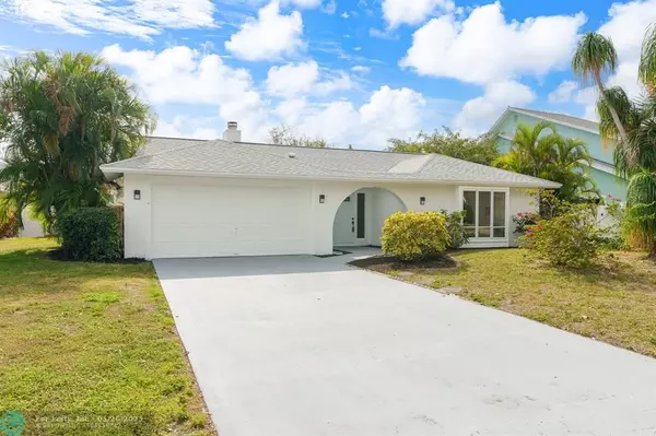 Palm Beach Gardens, FL 33410,1139 Rainwood Cir