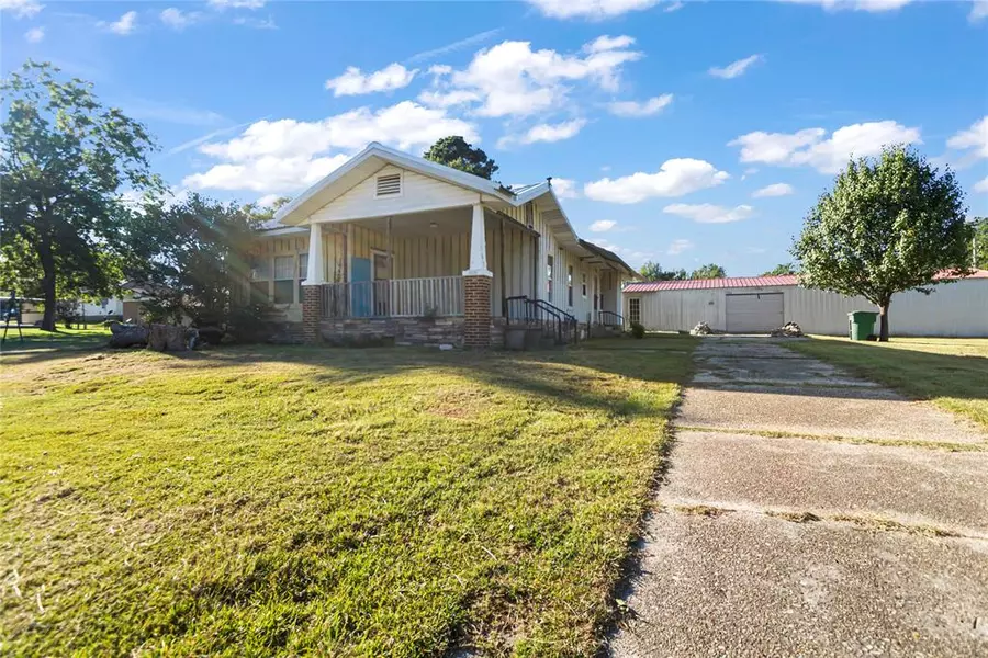 2093 Bridgeman Avenue, Haynesville, LA 71038