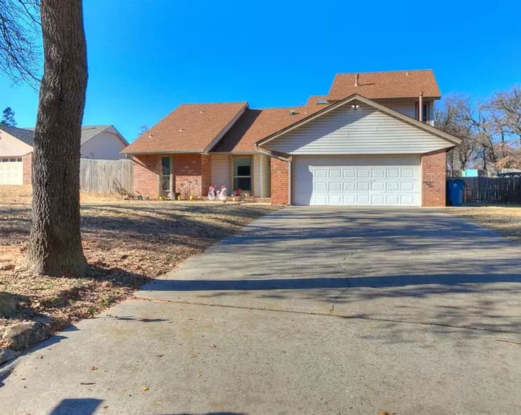 609 Country Lane, Midwest City, OK 73130