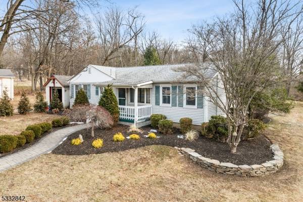 2 Case Ave, Readington Twp., NJ 08887