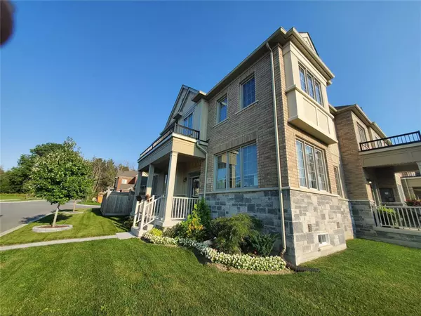 37 Carratuck ST S, East Gwillimbury, ON L9N 0P1