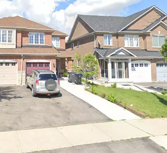 33 Revelstoke PL, Brampton, ON L6R 3G3