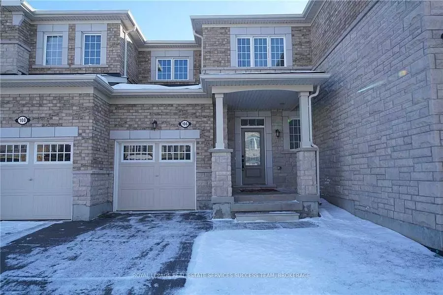 Oakville, ON L6M 0M4,106 Orchardcroft RD