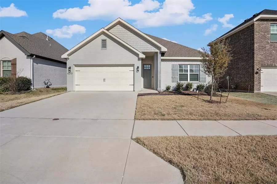 6373 Battle Mountain Trail, Fort Worth, TX 76179