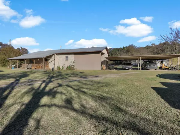 Cleburne, TX 76031,1324 County Road 805