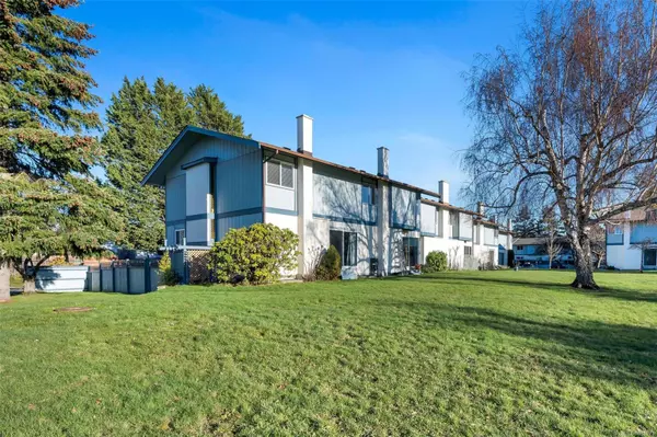 3987 Gordon Head Rd #34, Saanich, BC V8N 3X5