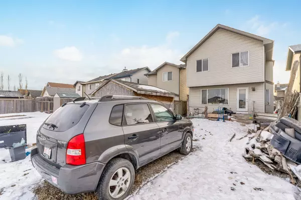 Calgary, AB T3M 1E5,158 Cramond CIR Southeast