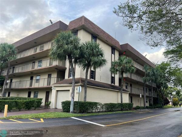 3101 NW 47th Ter  #228, Lauderdale Lakes, FL 33319