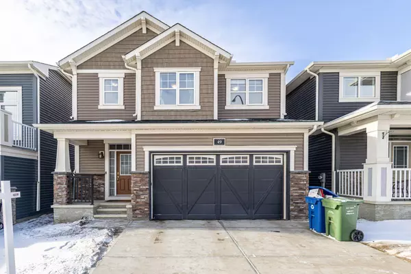 49 Carrington MNR NW, Calgary, AB T3P 0Z2