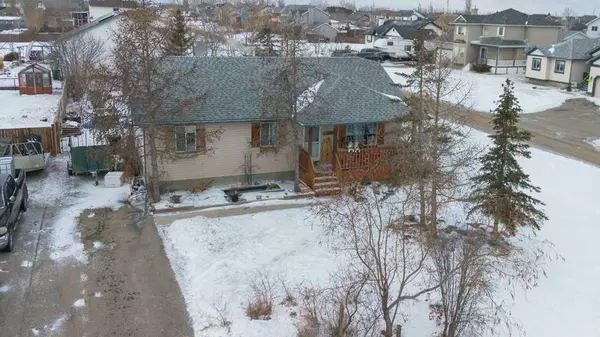 33 Wenstrom CRES Northeast, Langdon, AB T0J 1X1