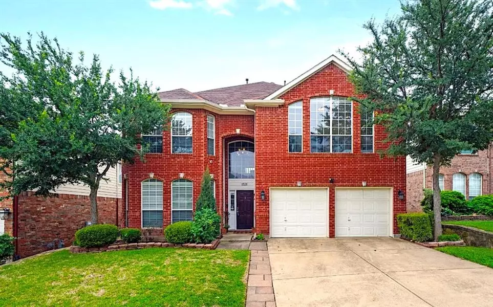 4024 DOUBLE OAK Drive, Bedford, TX 76021