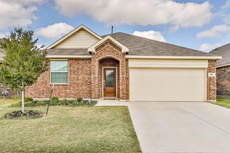 652 Ridgeback Trail, Fort Worth, TX 76052