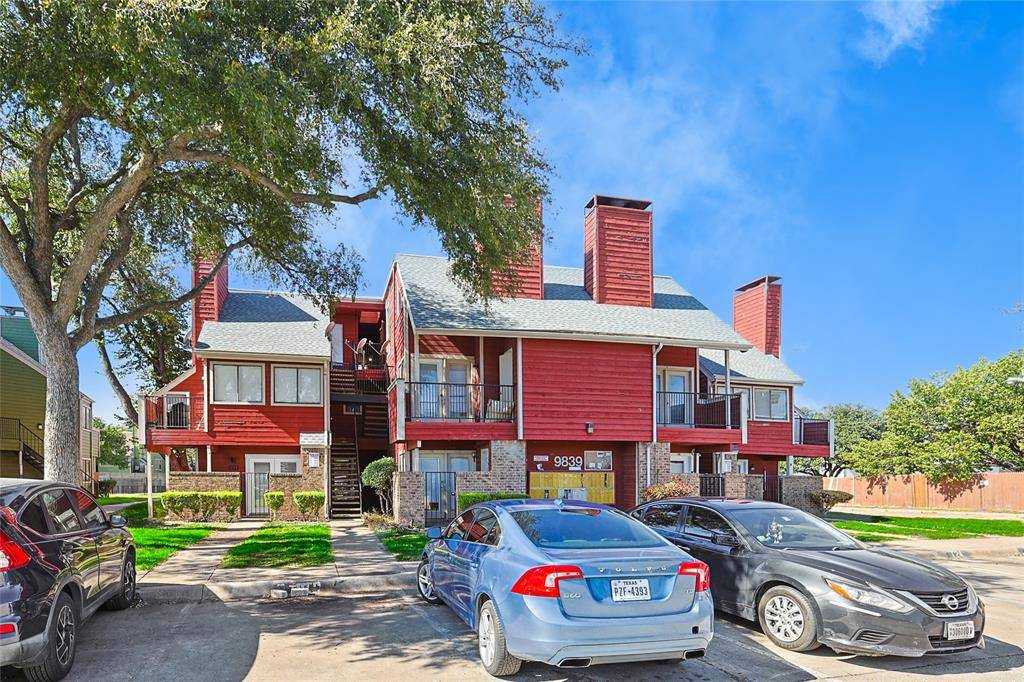 Dallas, TX 75243,9839 Walnut Street #306