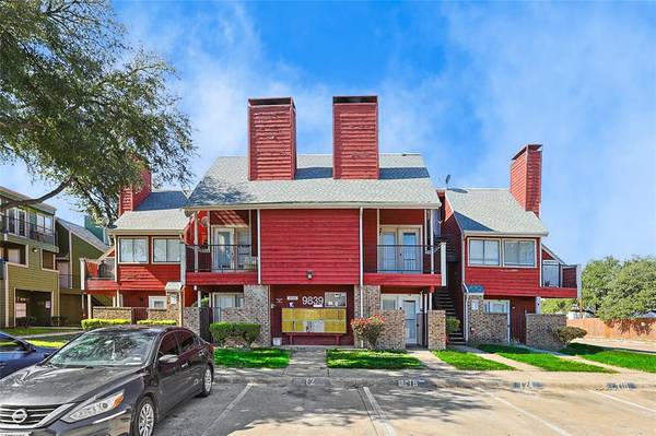 Dallas, TX 75243,9839 Walnut Street #306