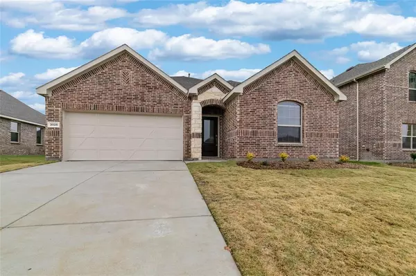 3025 Riddler Way, Little Elm, TX 75068