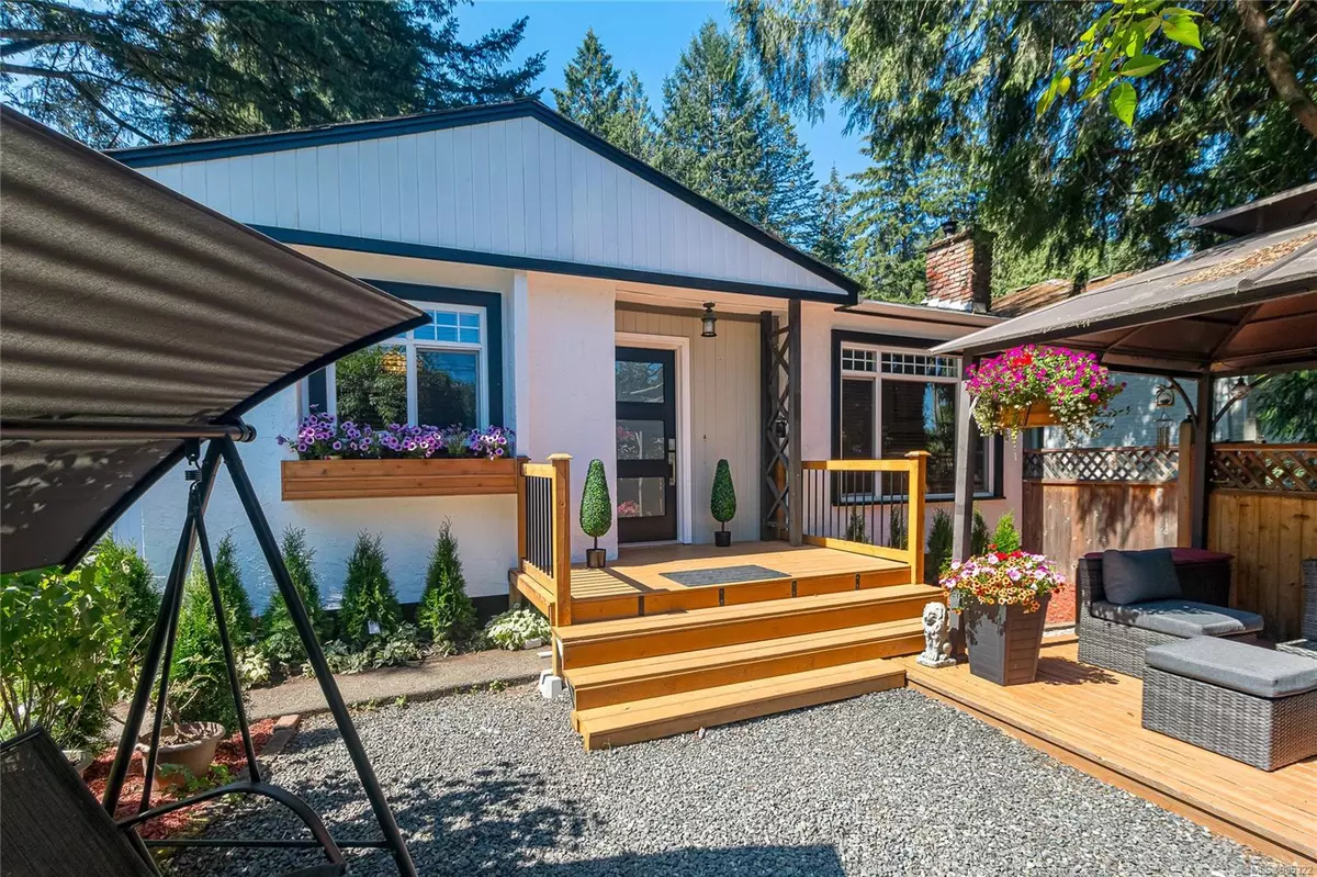 Colwood, BC V9B 1Y1,2433 Sooke Rd