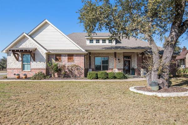 3900 De Cordova Ranch Road, Granbury, TX 76049